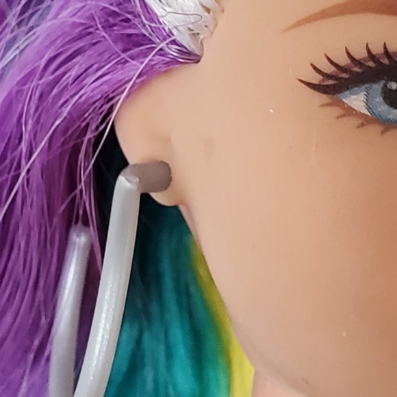 Rainbow Sparkle Hair Barbie - Picture 12 of 12